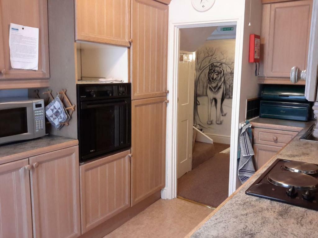 Lupine Cottage ウィットビー エクステリア 写真
